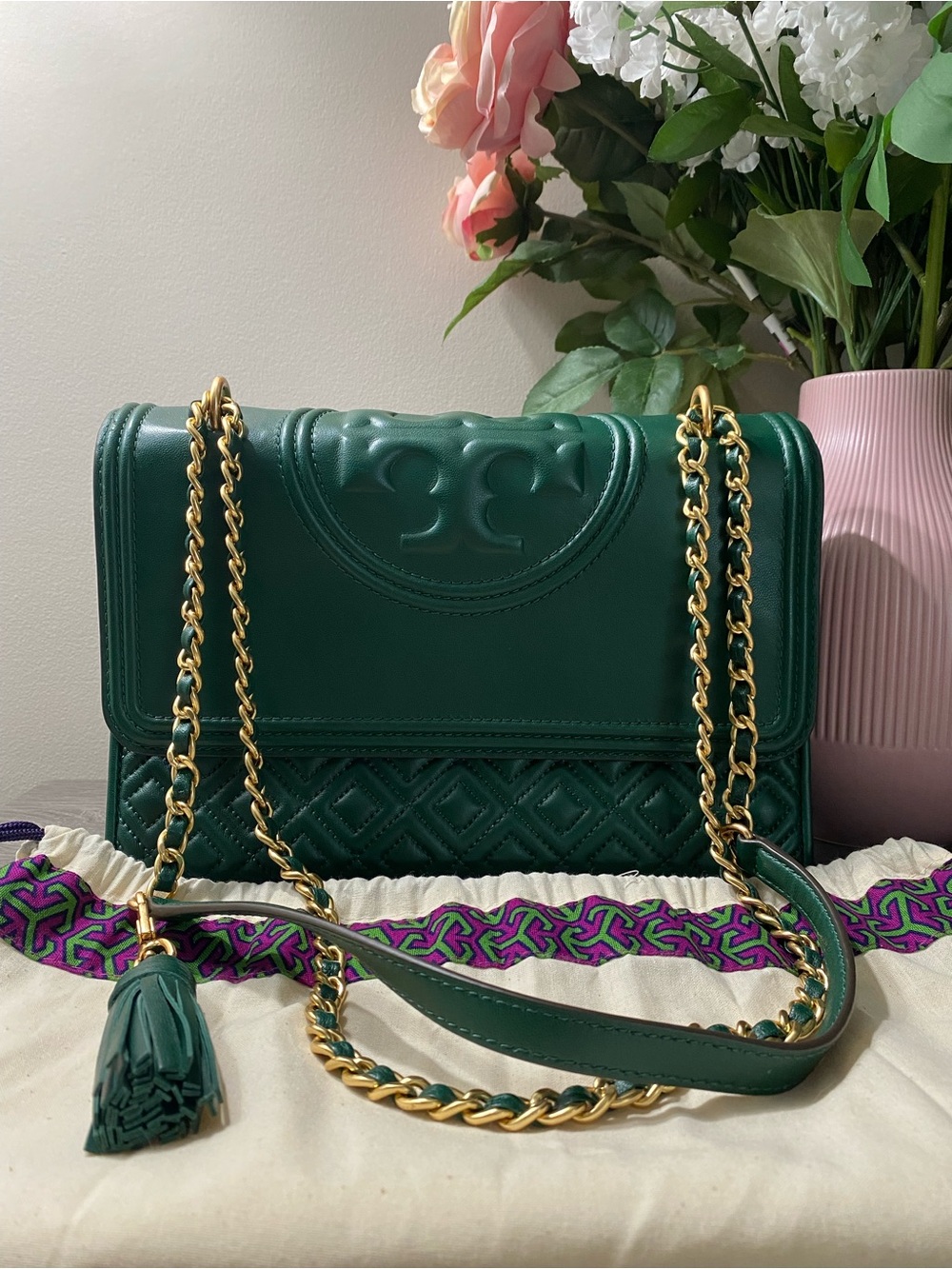 Tory Burch Dark Green Fleming Quilted Leather Shoulder Bag with Gold Chain